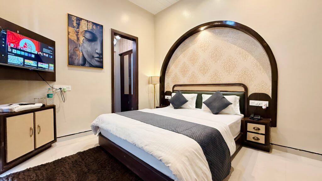 double bed (25)