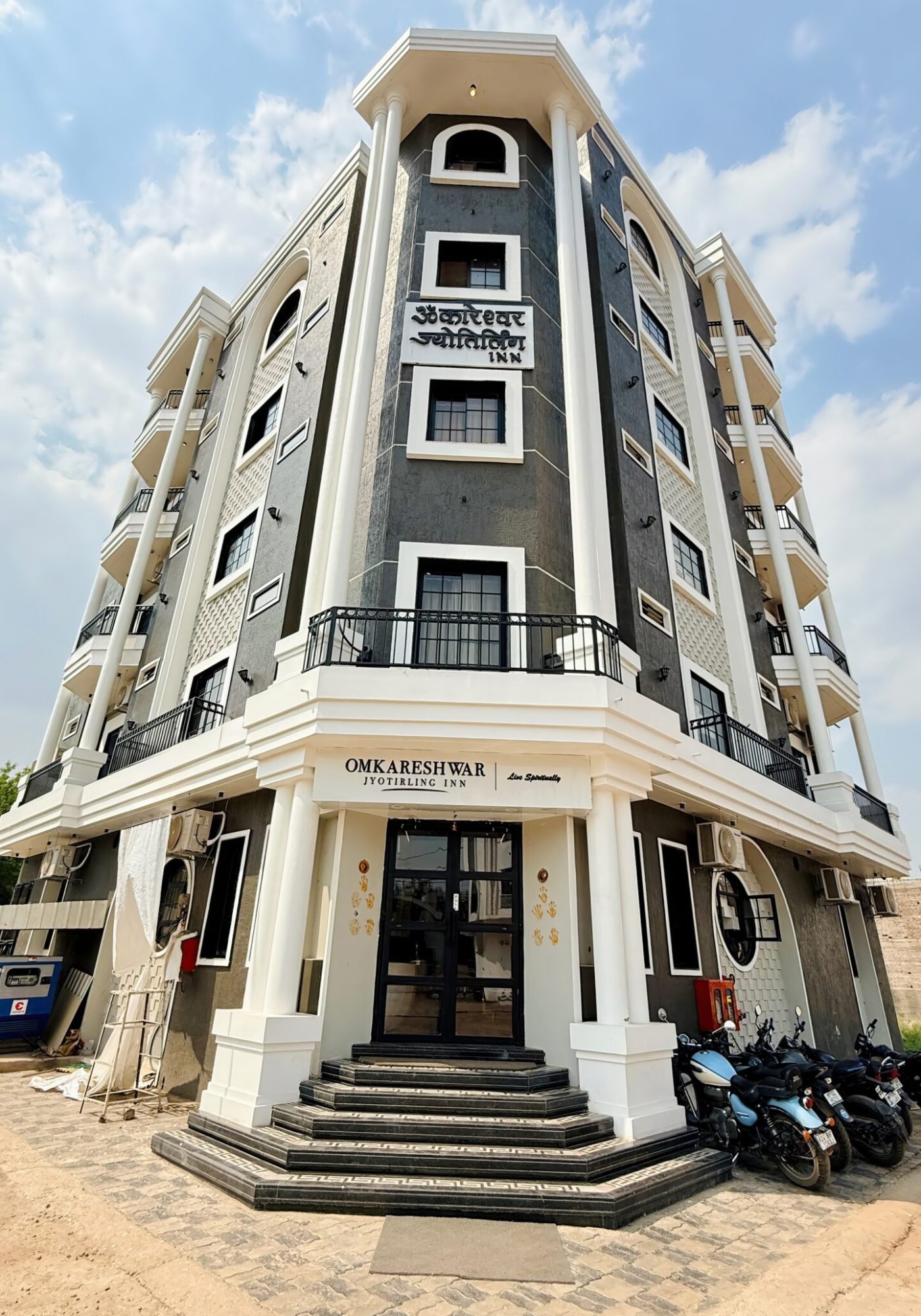 About Us Budget Friendly Hotel in Omkareshwar