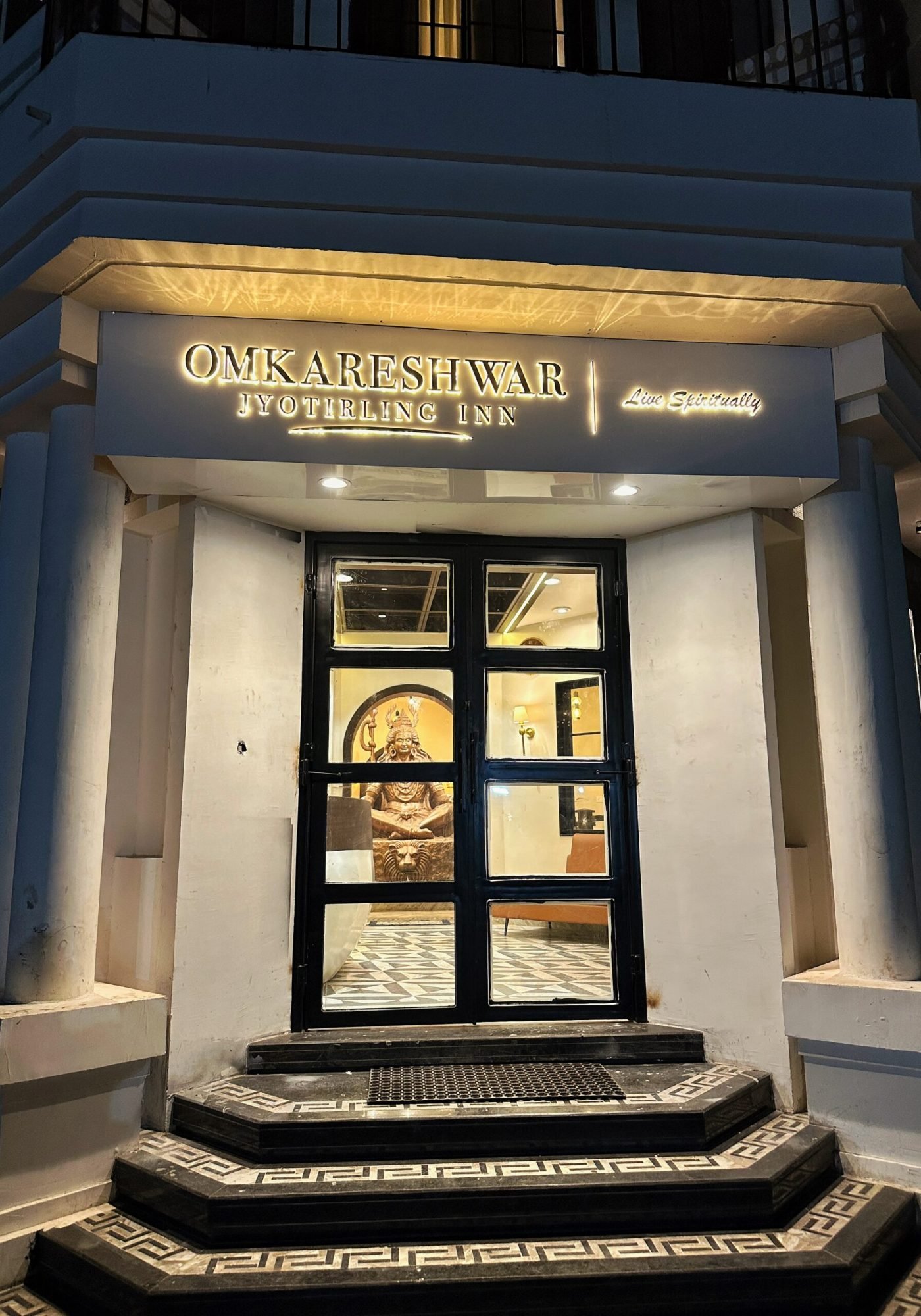 About Us Omkareshwar jyotirling hotels